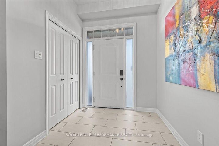Property Photo: 929 Verbena Crescent ON K1T 0K4