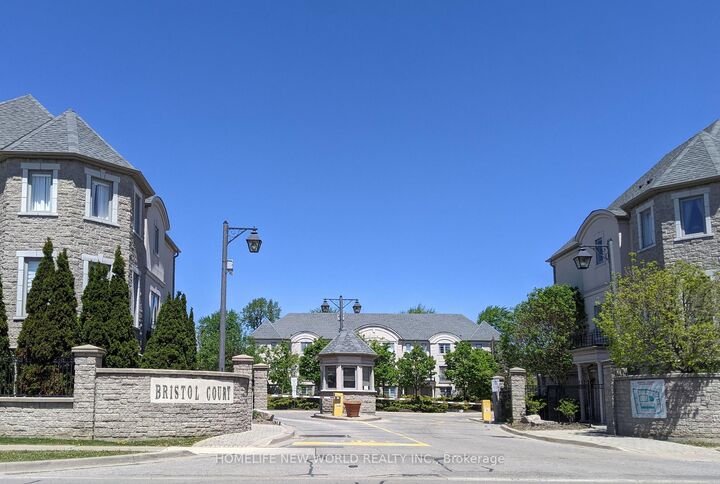 Property Photo:  9133 Bayview Avenue 38  ON L4B 4C5 