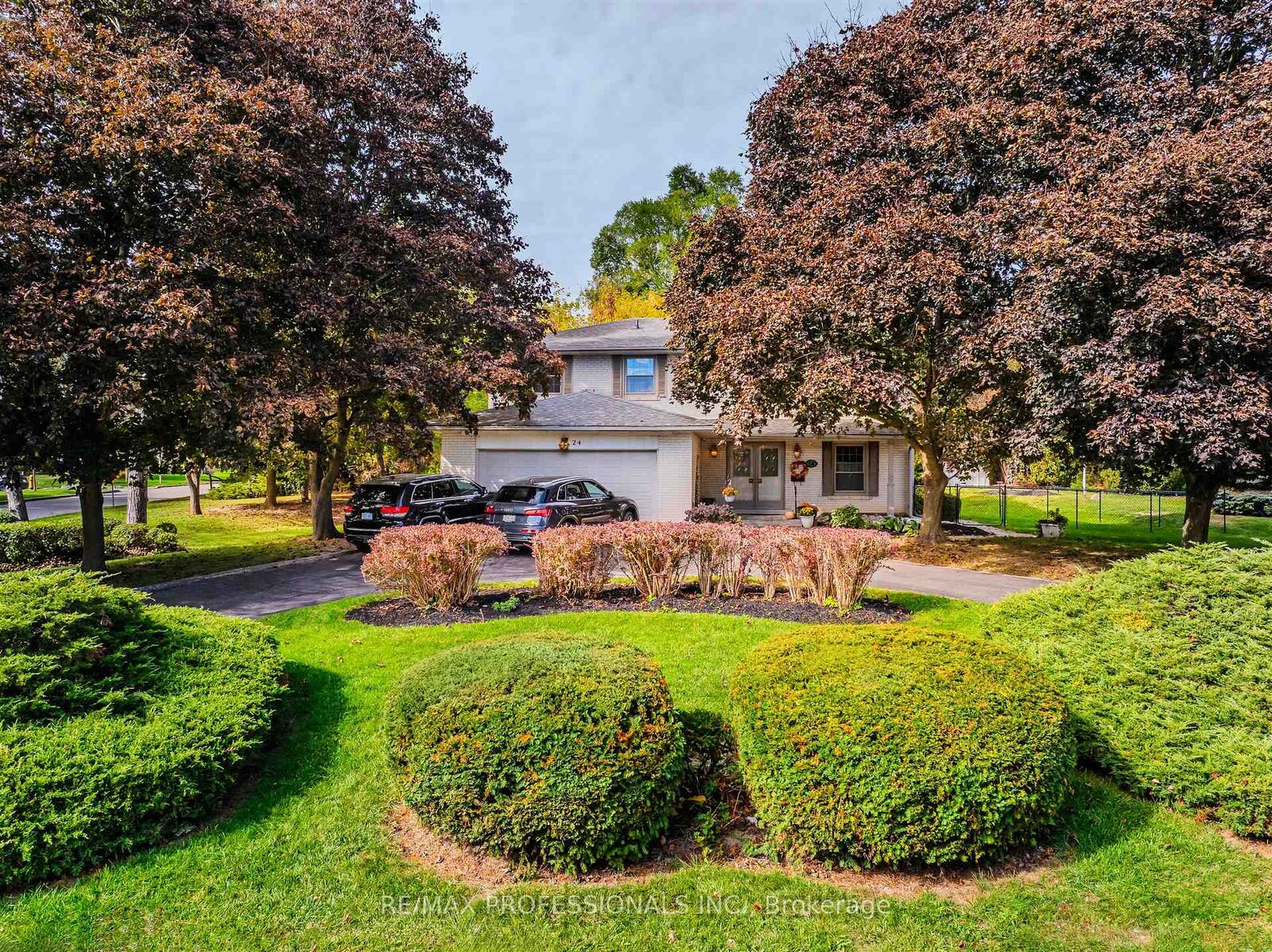 Property Photo:  24 Billy Joel Crescent  ON L3P 3C5 