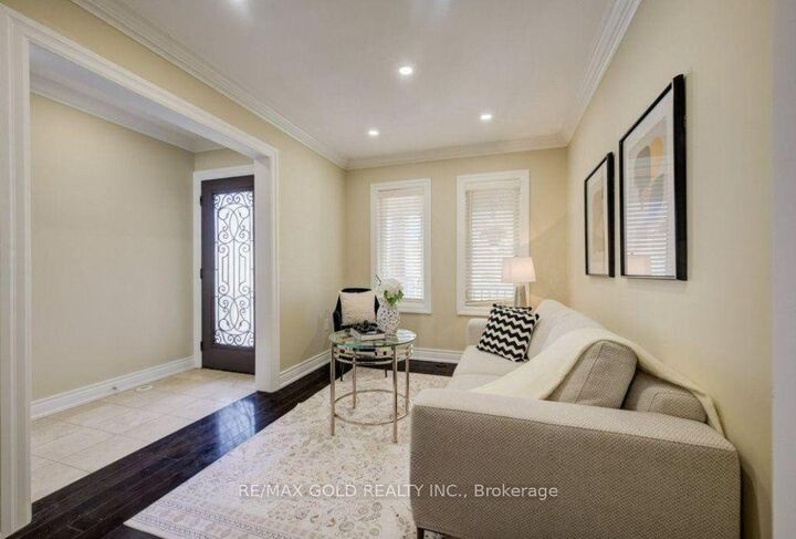 Property Photo: 688 Hepburn Road ON L9T 0M5
