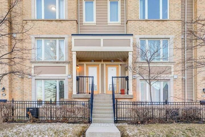 Property Photo:  60 Fairwood Circle 64  ON L6R 0Y6 