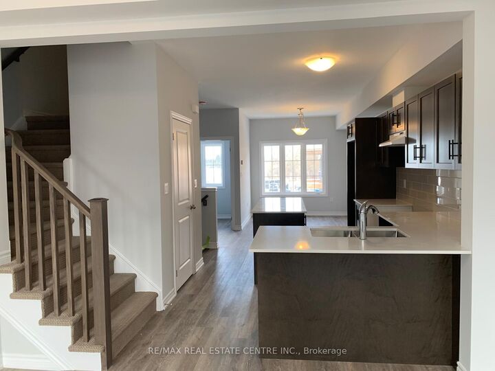 Property Photo:  124 Compass Trail 35  ON N2E 0E3 