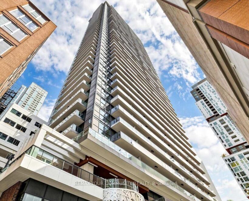 Property Photo: 38 Widmer Street 2510 ON M5V 0P7