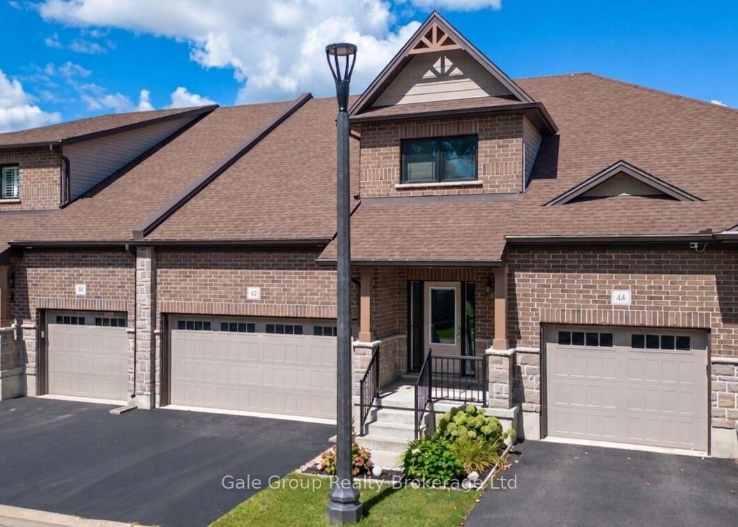 Property Photo:  42 Serviceberry Lane  ON N3Y 0E5 