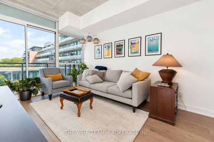 Property Photo:  1190 Dundas Street 529  ON M4M 0C5 