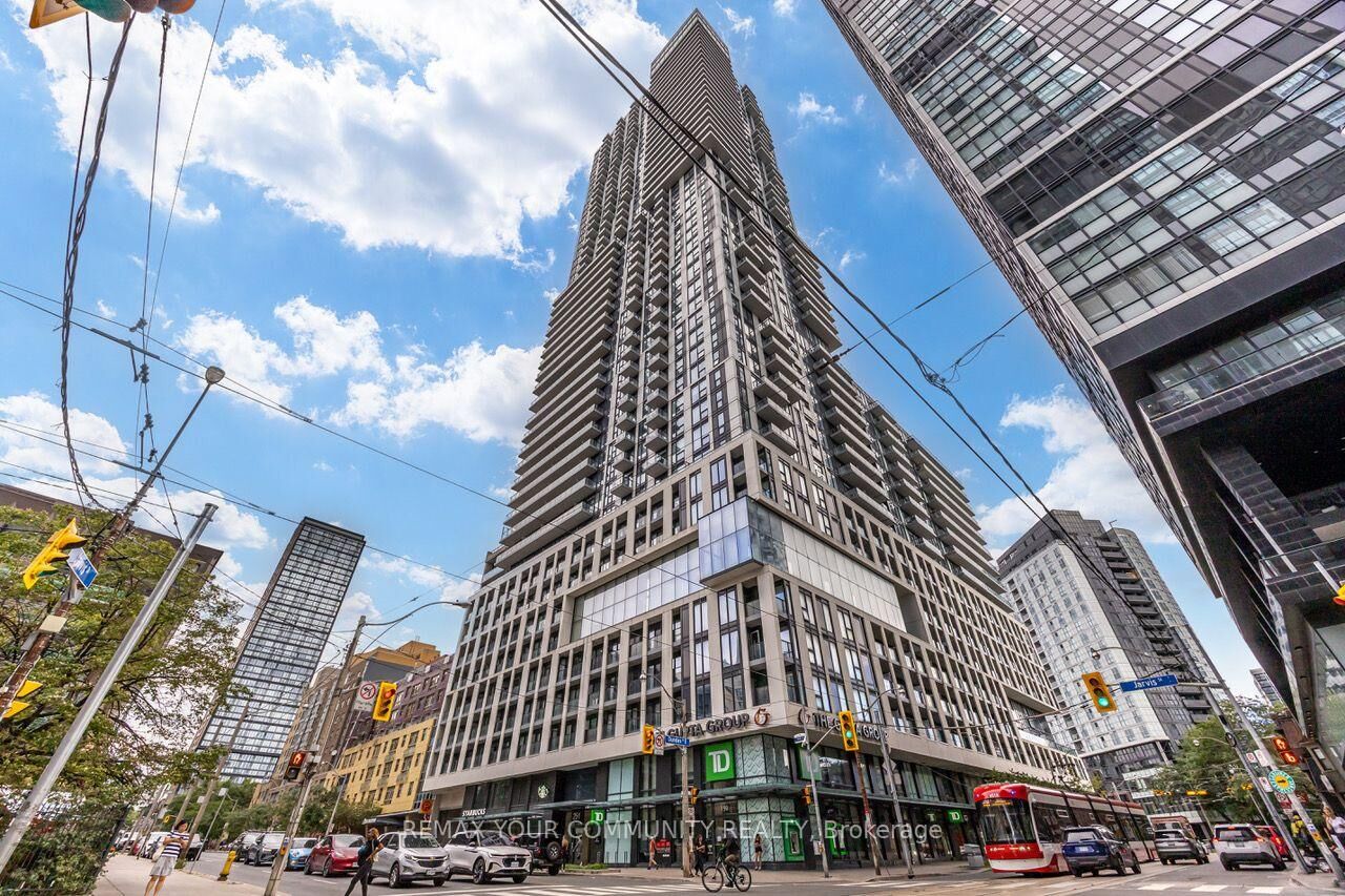 Property Photo: 251 Jarvis Street 938 ON M5B 0C3