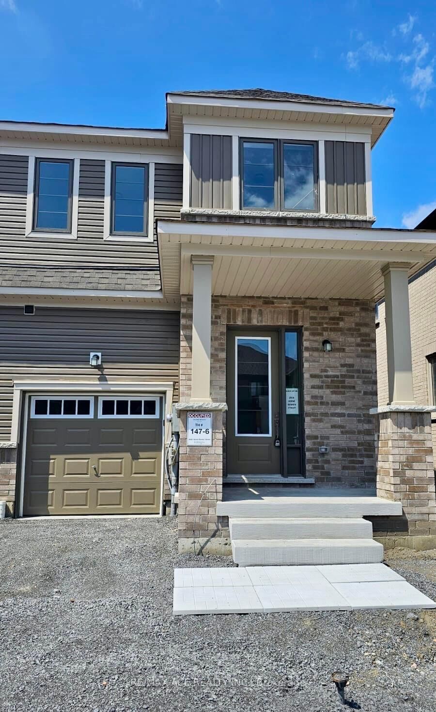 Property Photo:  2026 Verne Bowen Street  ON L1L 0S3 