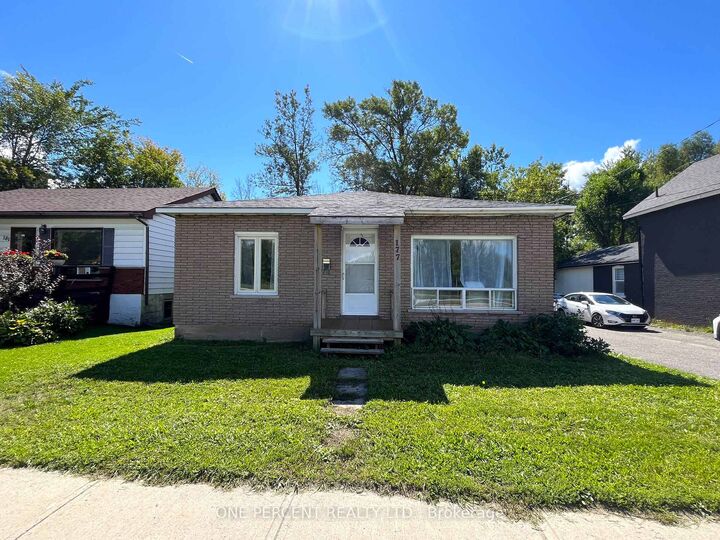 Property Photo:  177 Atherley Road  ON L3V 8A9 