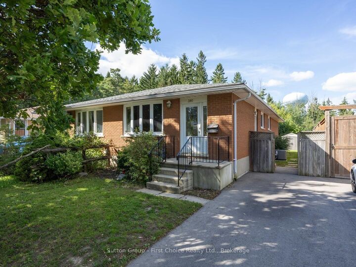 Property Photo:  380 Maple Avenue  ON N5A 1V9 