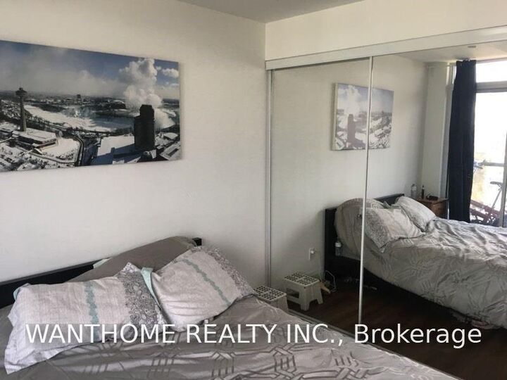 Property Photo:  56 Annie Craig Drive NE 1909  ON M8V 0C8 
