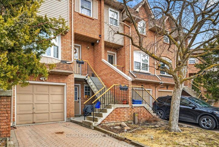 Property Photo:  119 Spring Road 3  ON L4P 2K4 