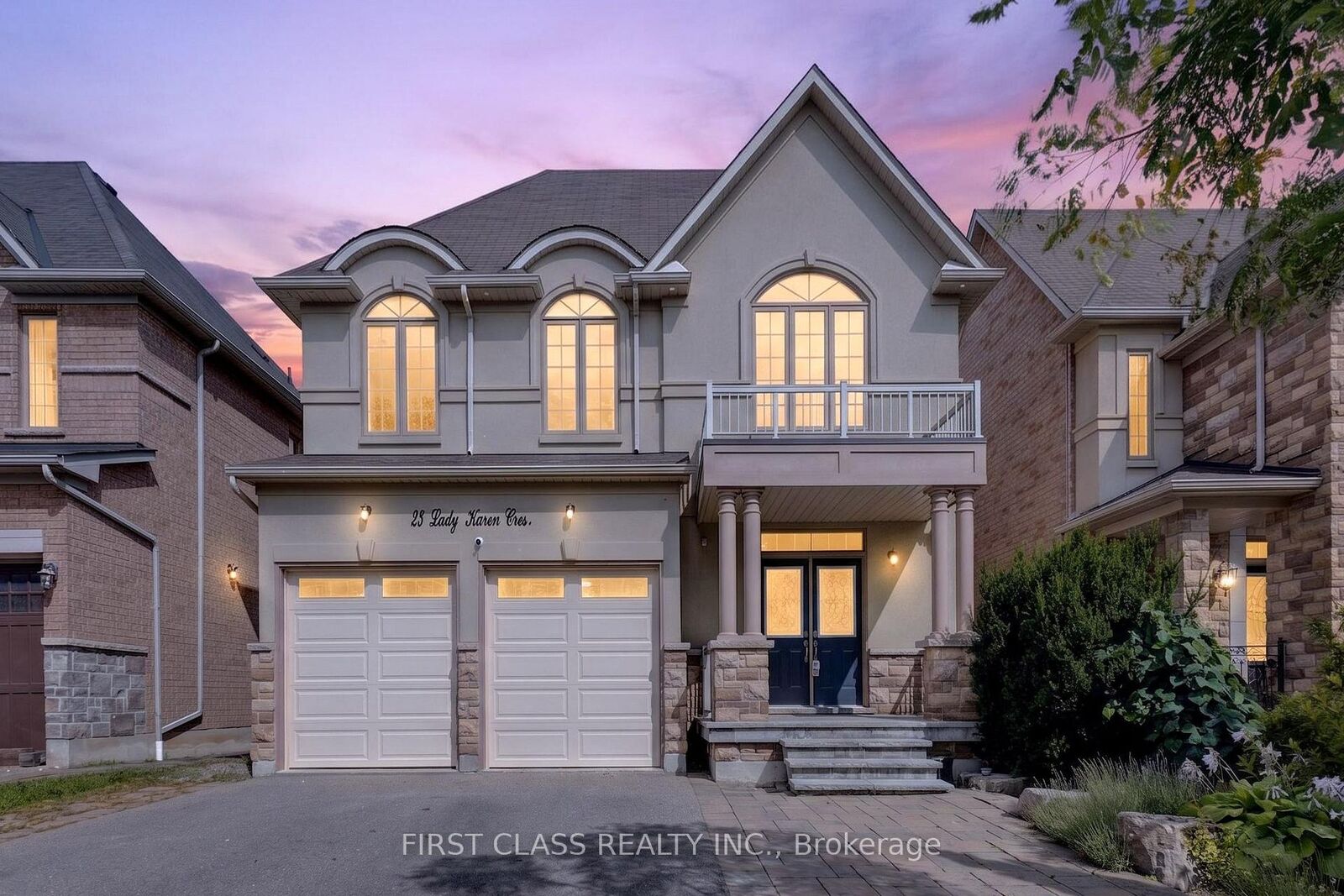 Property Photo:  23 Lady Karen Crescent  ON L6A 4M3 