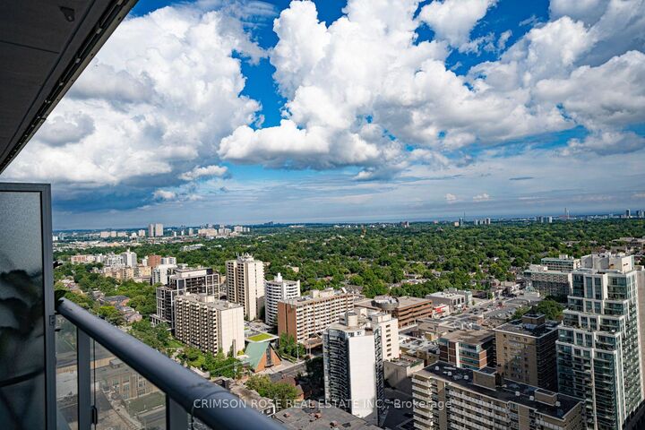 Property Photo:  195 Redpath Avenue 3210  ON M4P 0E4 
