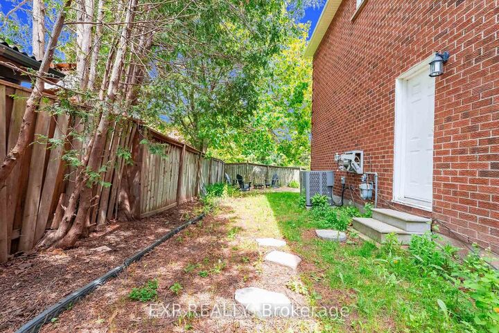 Property Photo:  6677 Ganymede Road Lower Level  ON L5N 4V3 