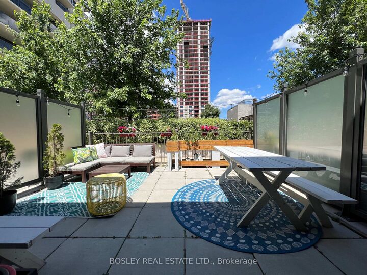 Property Photo:  1410 Dupont Street 305  ON M6H 2B1 