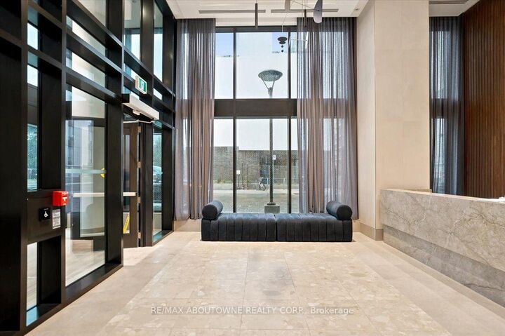 Property Photo:  15 David Salomon Drive 2303  ON M3C 1E7 