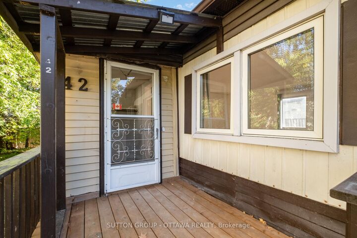 Property Photo:  7481 Mitch Owens Road 42  ON K1G 3N4 