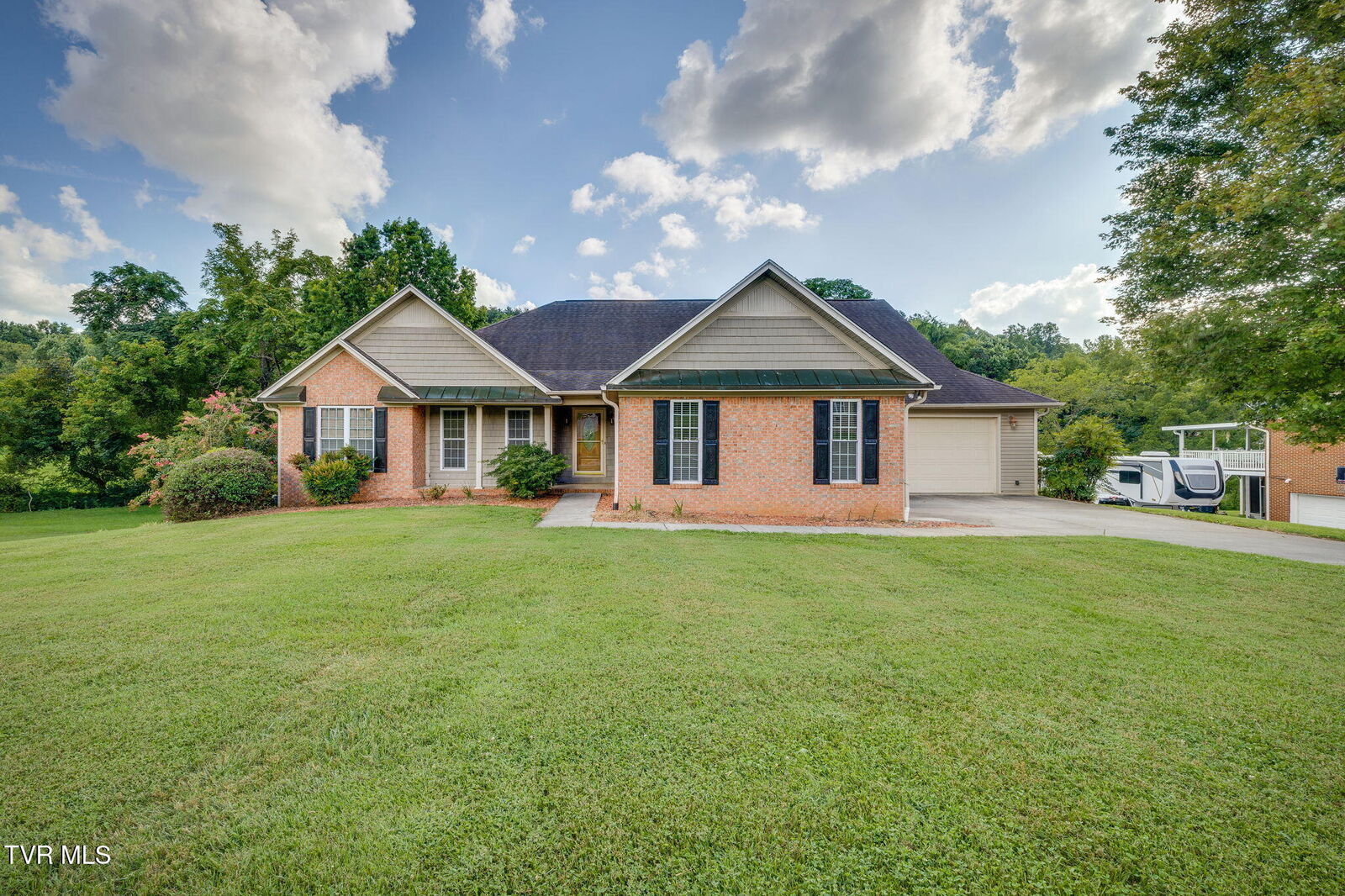 Property Photo:  1031 Hickory View Drive  TN 37814 