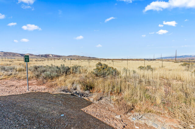 Property Photo:  205 E 2350 N  UT 84657 
