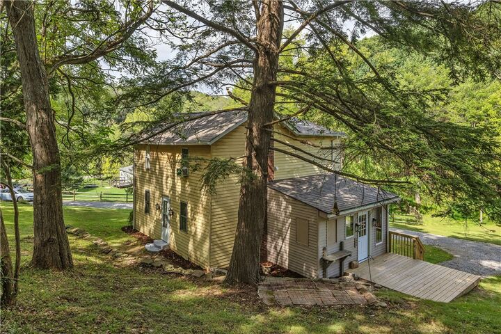 Property Photo: 269 Dobson Rd PA 16046
