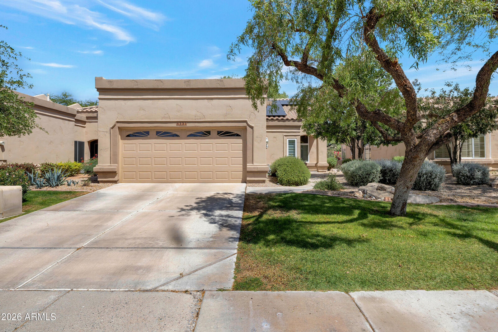 Property Photo: 8332 W Taro Lane AZ 85382