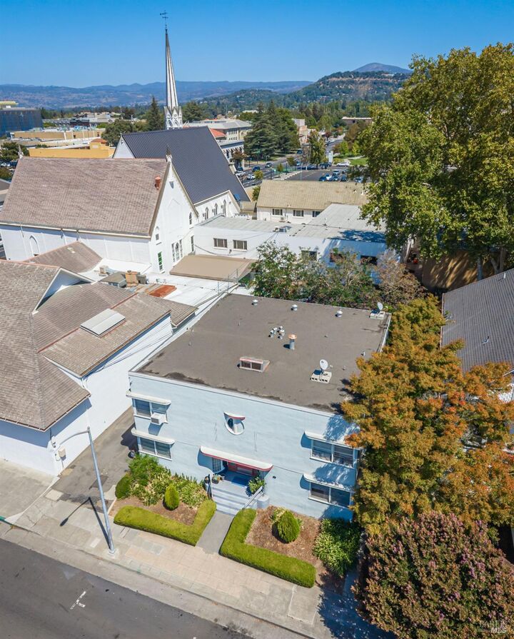 Property Photo:  720 Franklin Street  CA 94559 