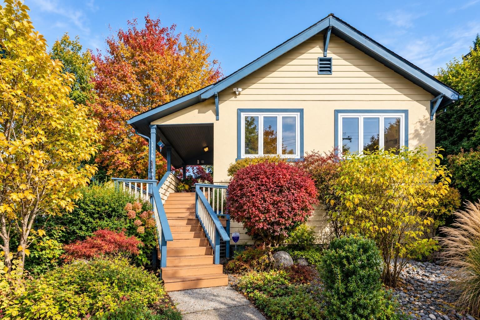 Property Photo:  114 W Kings Road  BC V7N 2L8 