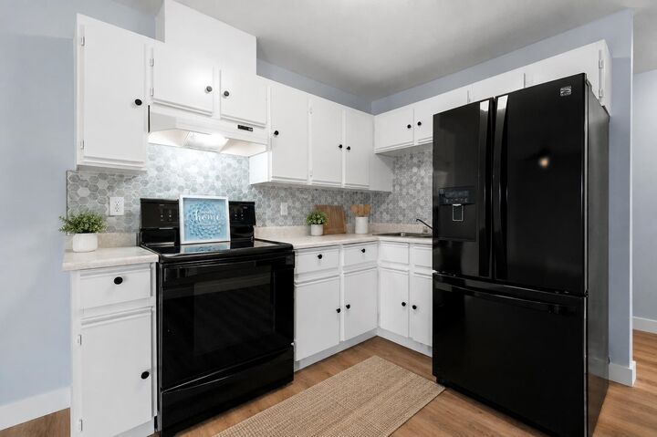 Property Photo:  45669 McIntosh Drive 220  BC V2P 6V4 