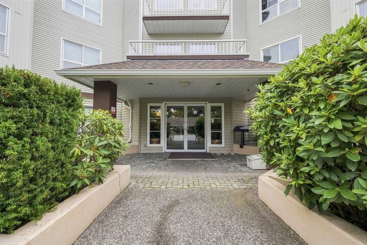 Property Photo:  4768 53 Street 111  BC V4K 5B2 