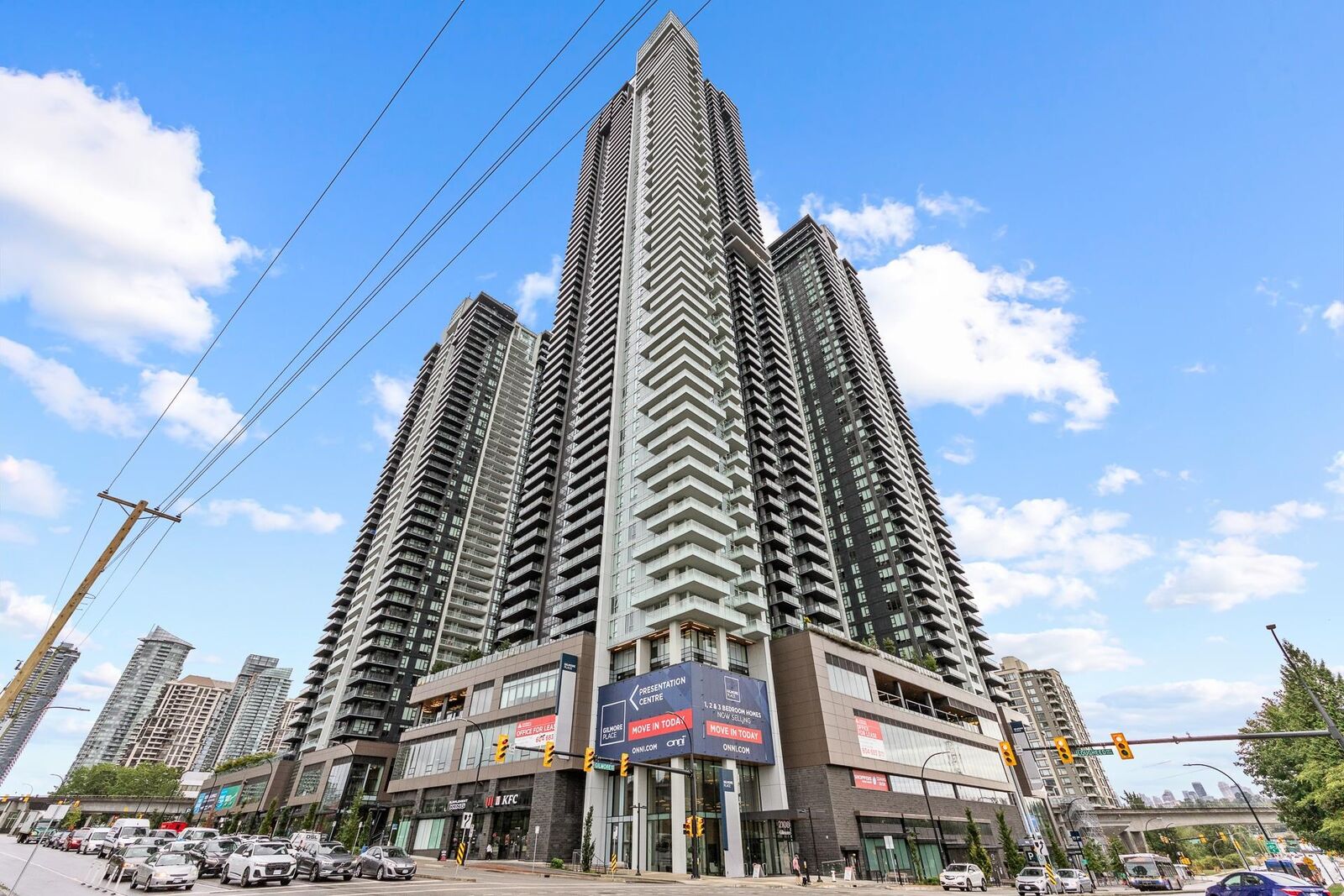Property Photo:  2108 Gilmore Avenue 5105  BC V5C 0N8 