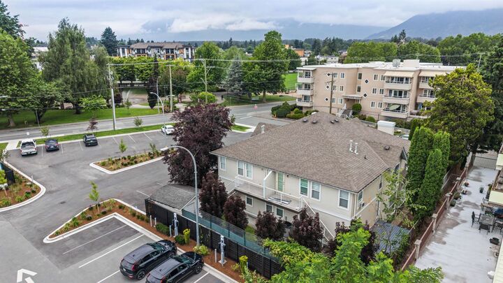 Photo de la propriété: 46008 Bole Avenue 2 &Amp 4 BC V2P 2V5