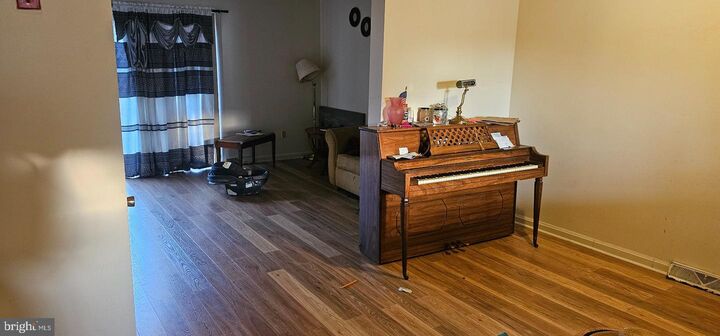 Property Photo:  119 Holmes Street  DE 19901 
