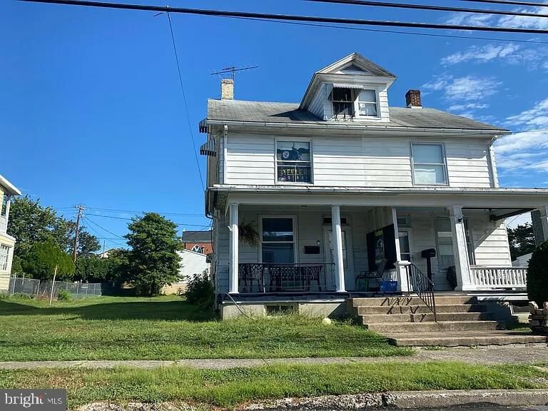 Property Photo:  2714 Banks Street  PA 17103 