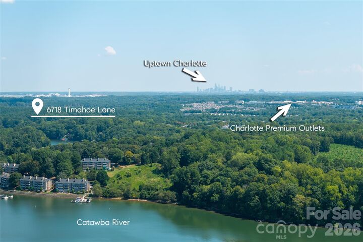 Property Photo:  6718 Timahoe Lane  NC 28278 
