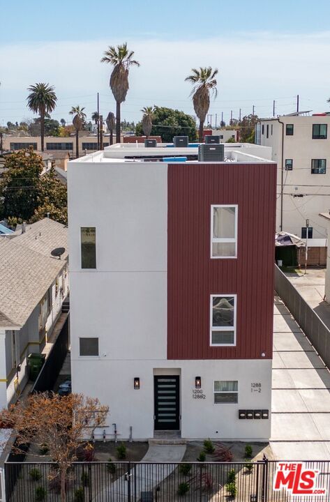 Property Photo: 1286 W 35th Pl CA 90007