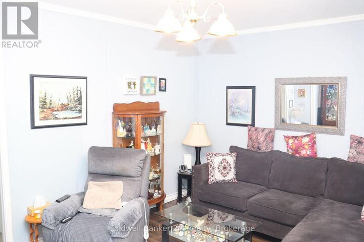 Photo de la propriété:  119 Nassau Street  ON L1J 4A3 