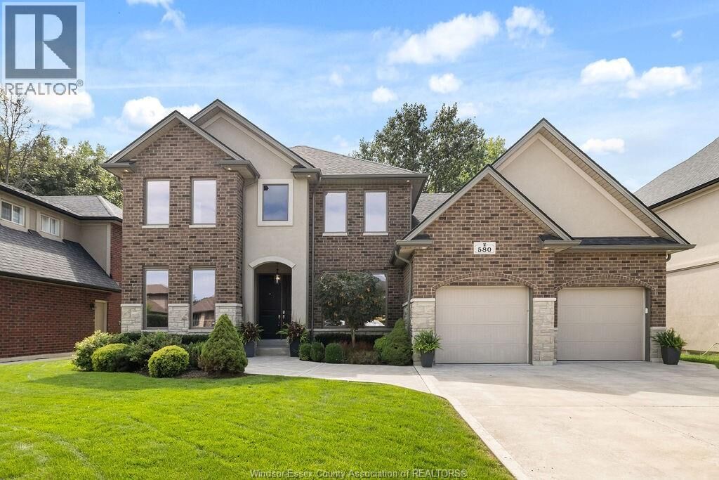 Property Photo:  580 Herdman  ON N9J 3Y3 