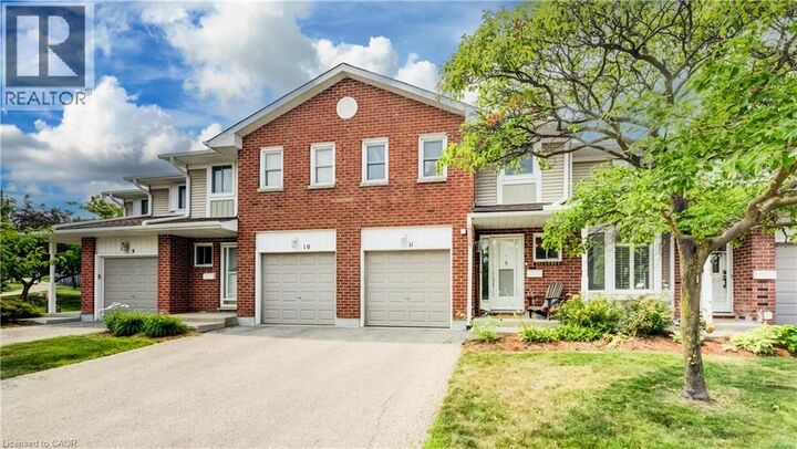 Property Photo:  210 Highland Crescent 11  ON N2M 5H7 