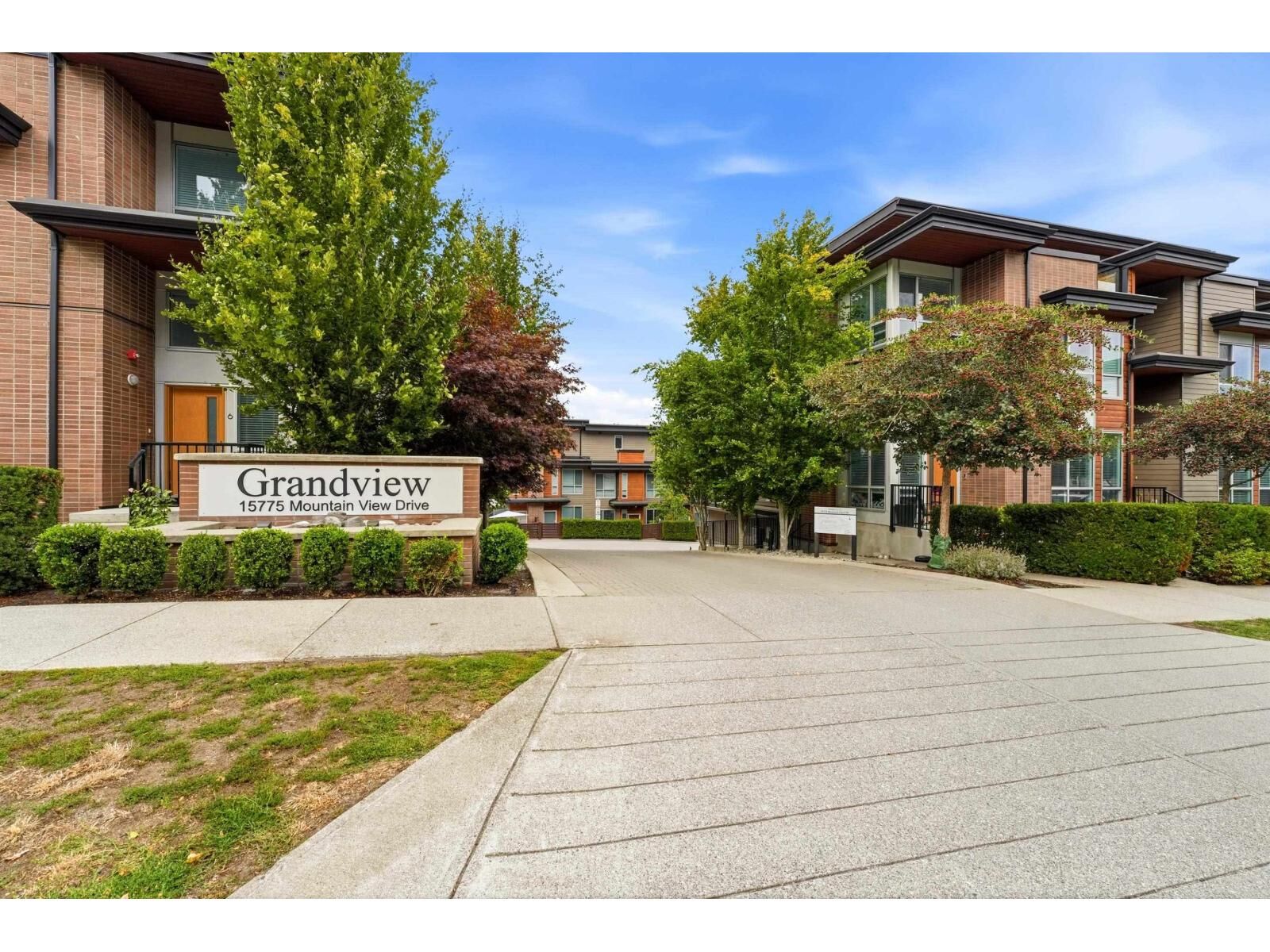 Property Photo:  15775 Mountain View Drive 59  BC V3Z 0W7 