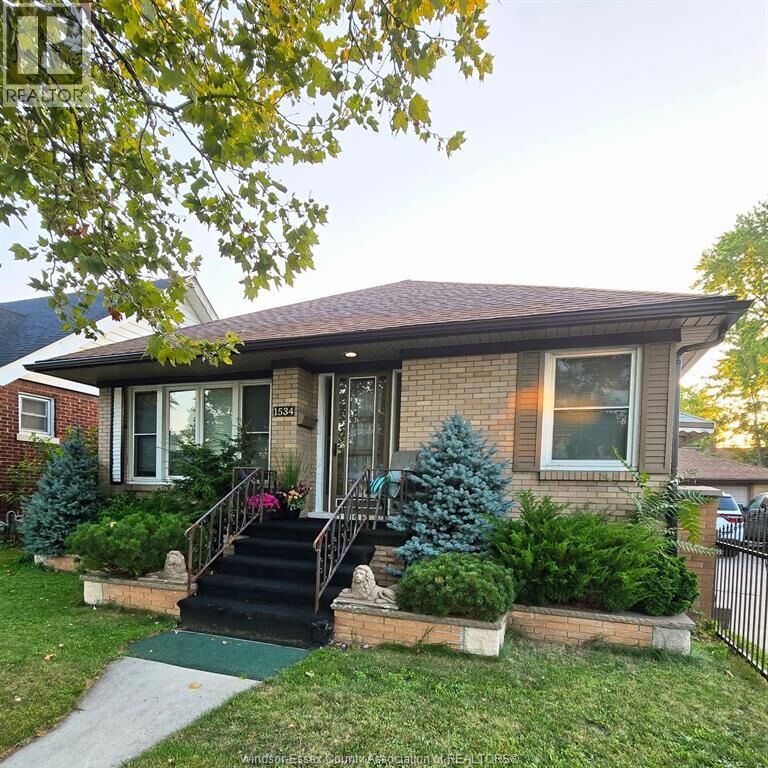 Property Photo:  1534 Pillette Road  ON N8Y 3C2 