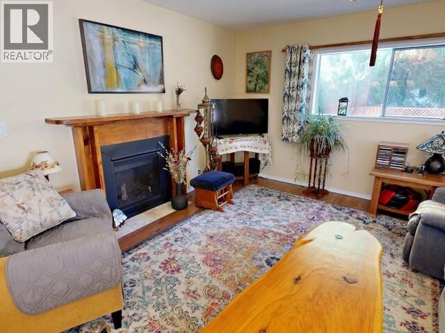 Property Photo:  5836 Mowat Ave  BC V8A 4C1 