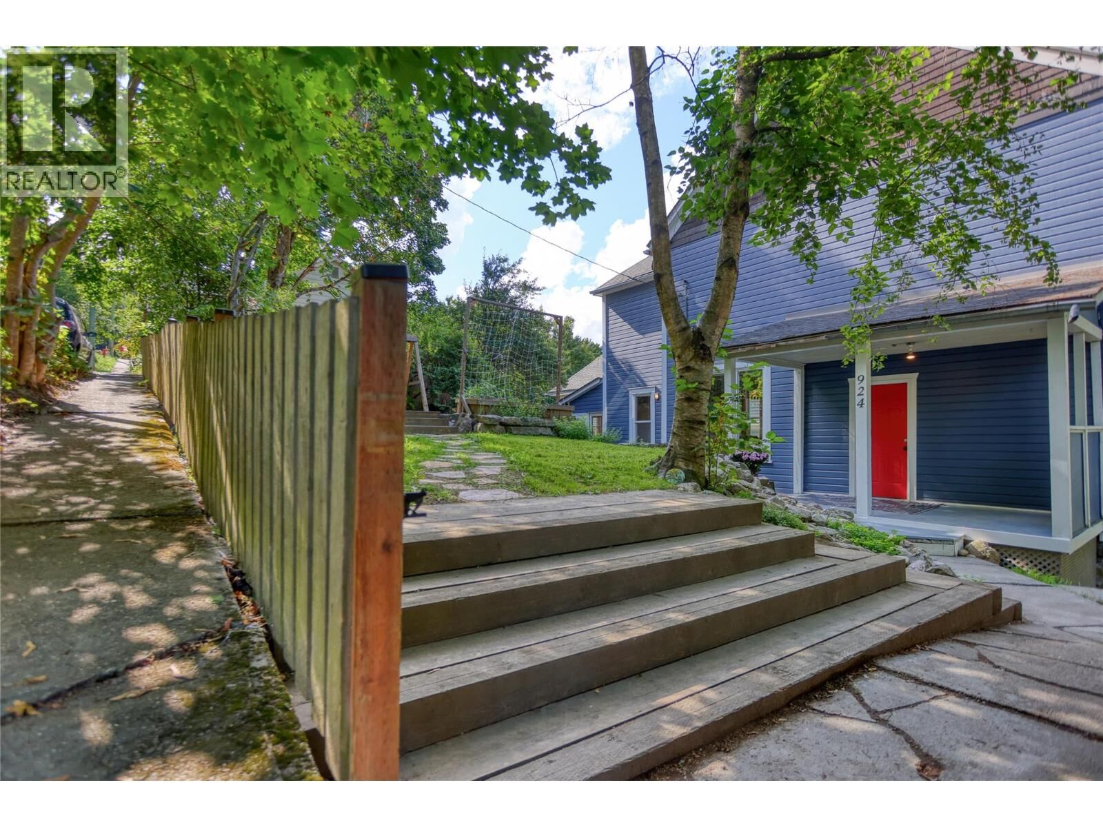 Property Photo:  924 Front Street  BC V1L 4C2 
