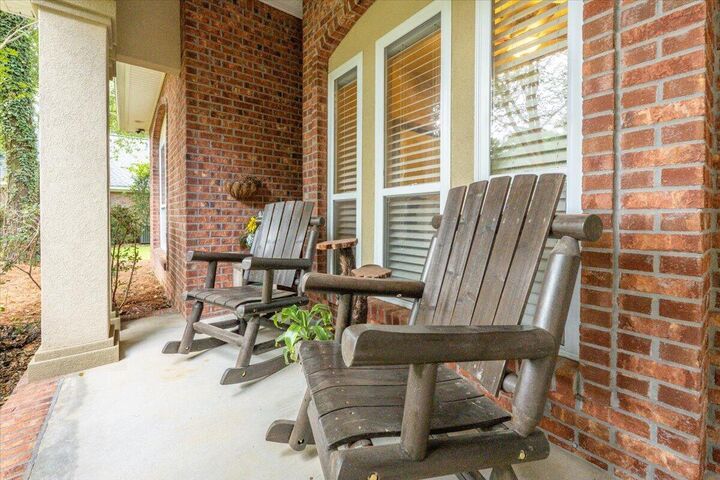 Property Photo:  5808 S Mosley Lane  FL 32539 