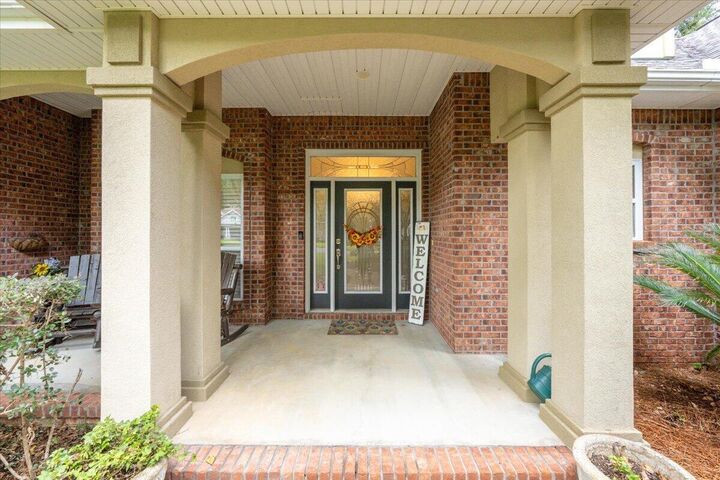 Property Photo:  5808 S Mosley Lane  FL 32539 