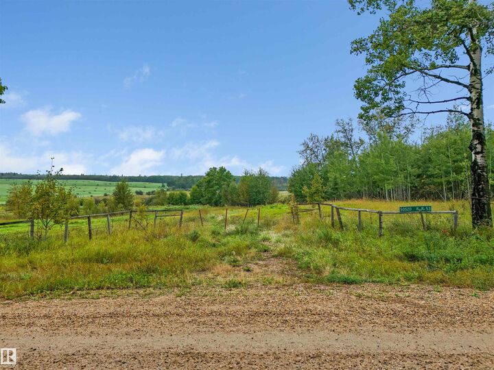 Property Photo:  50520 Rge Road 53  AB T0E 2H0 