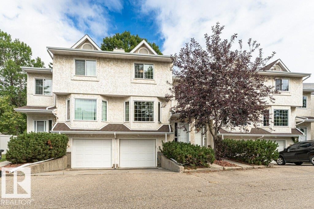 Property Photo:  9787 176 Street NW  AB T5T 6B3 