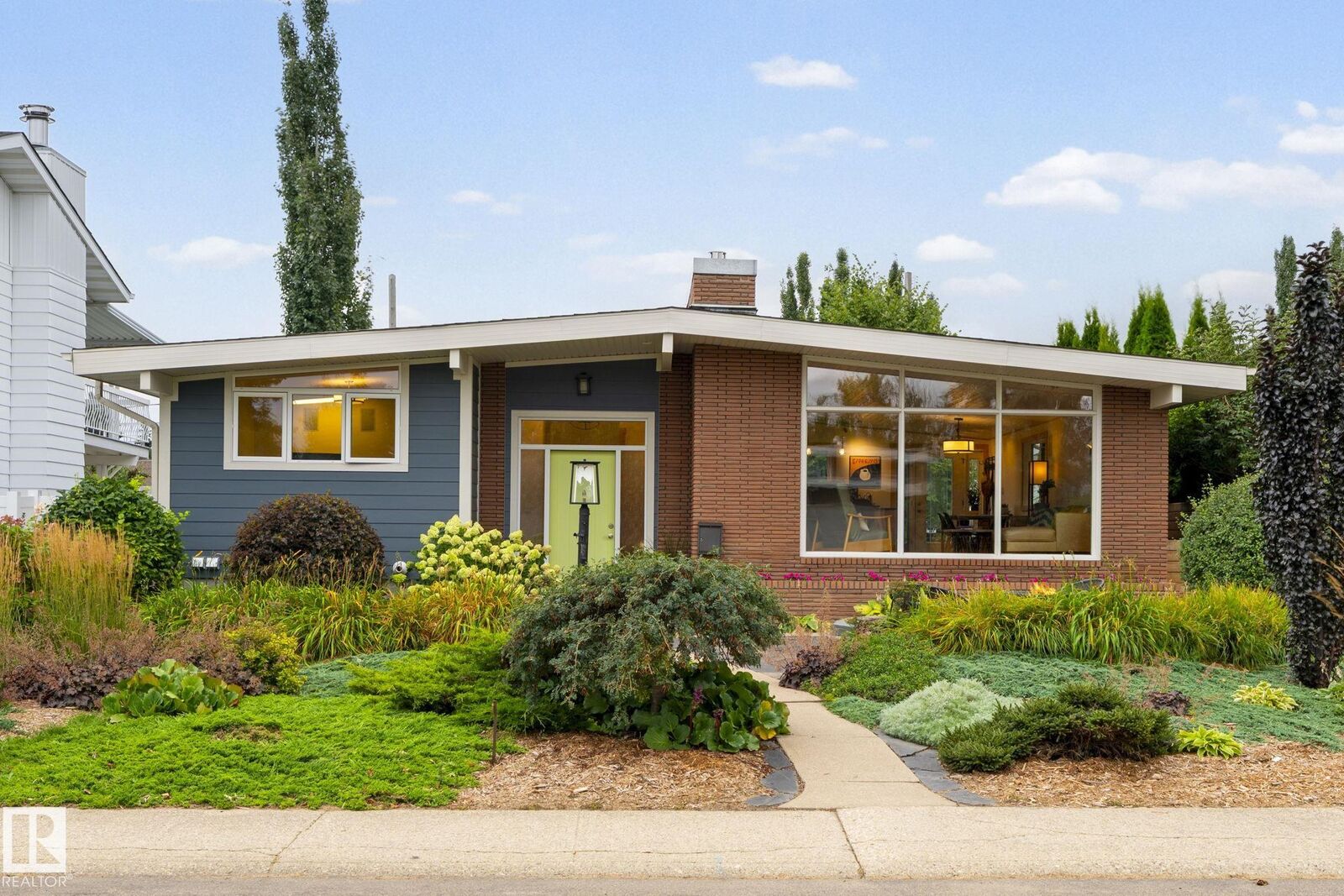 Property Photo: 7415 Rowland Road NW AB T6A 3W3