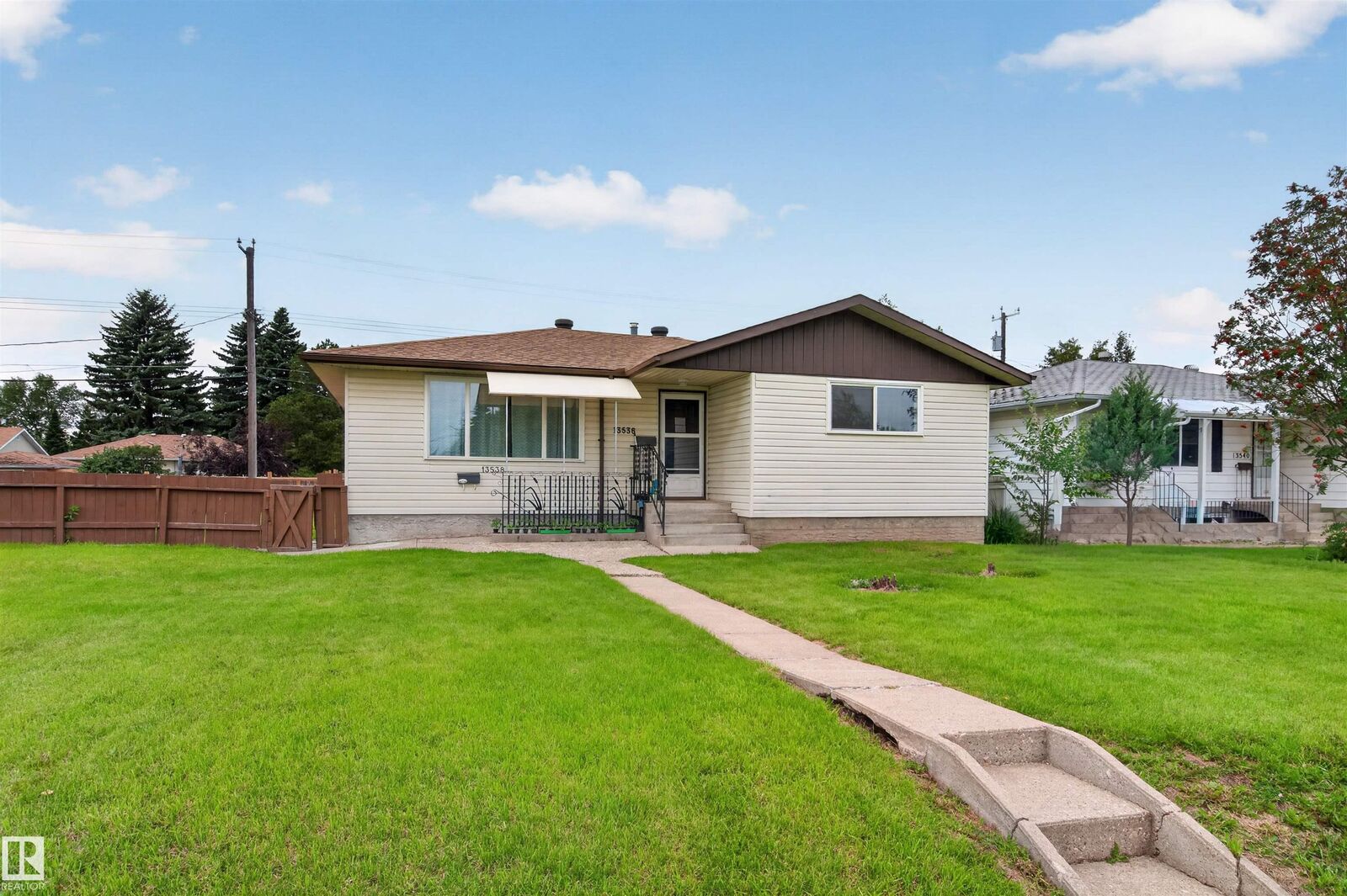 Property Photo:  13536 119 Street NW  AB T5E 5N2 