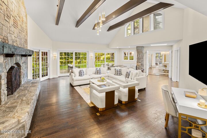 Property Photo: 21 Calhoun Drive CT 06831