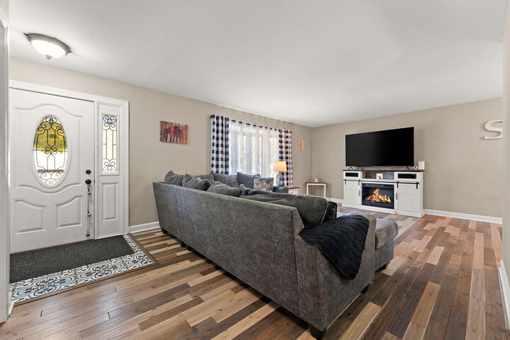 Property Photo:  3167 Westwind Court  IN 46307 